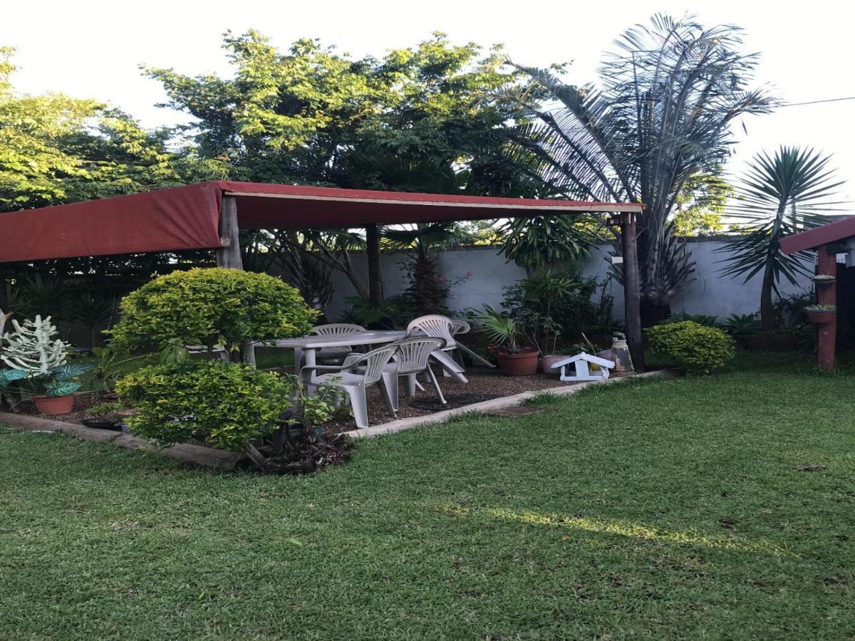 Jozini Guesthouse Zewnętrze zdjęcie